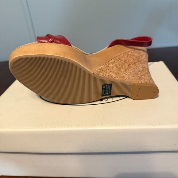 Steve Madden Womens Red Cork Wedge Sandals Size 9 satisfy - Picture 5 of 7